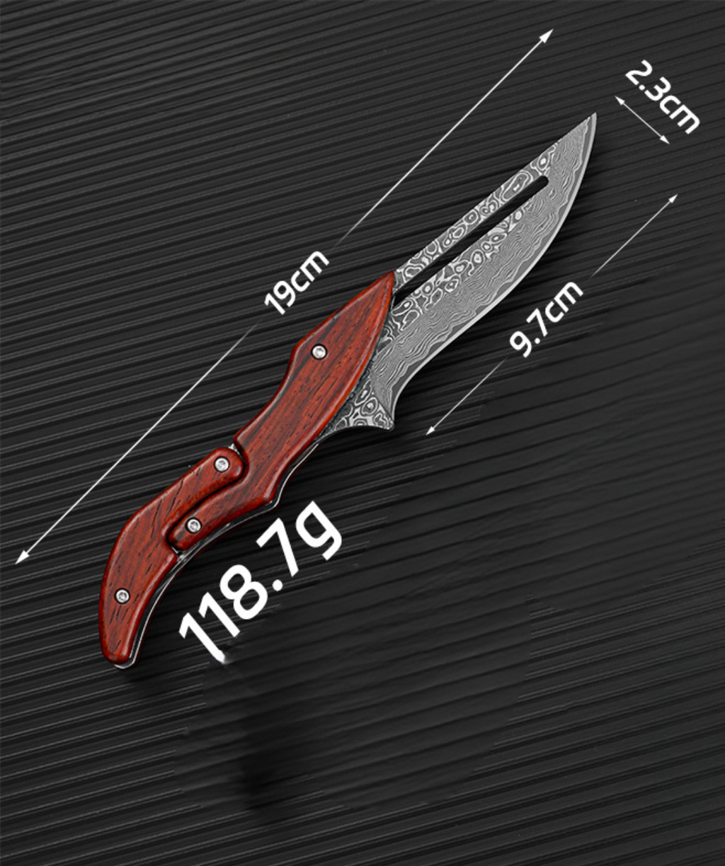 Nůž pro kempování a přežití 2026